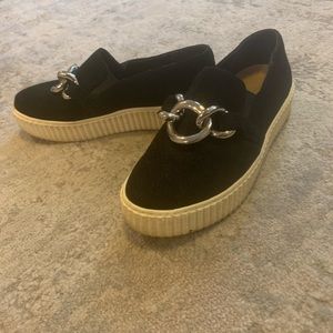 Black platform shoes w/ adorable silver buckle